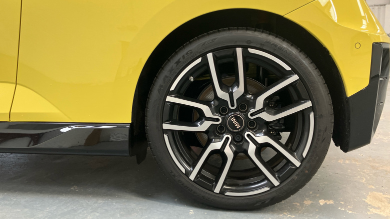 MINI Cooper 1.5 C Sport [Level 3] 3dr Auto Petrol Hatchback